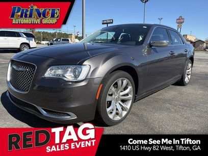 Used 2019 Chrysler 300 Touring w/ Chrome Appearance Package