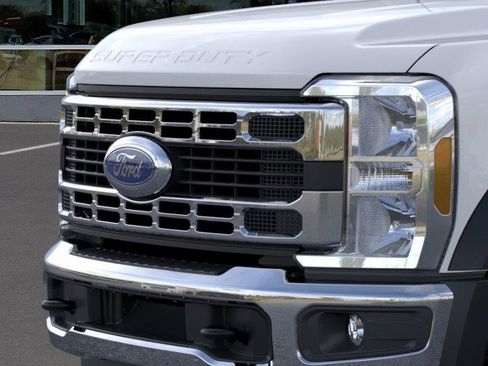 New 2026 Ford F450 XL w/ XL Chrome Package AWD/4WD image 17
