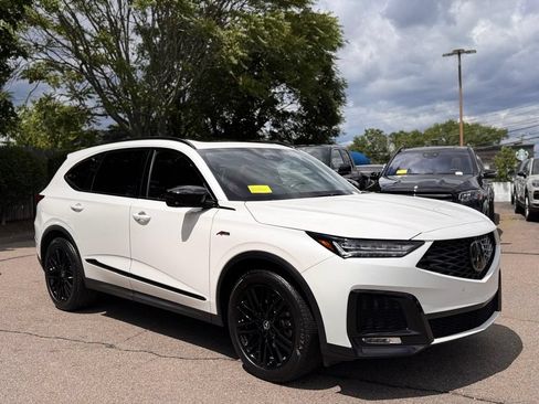 Used 2025 Acura MDX A-Spec AWD/4WD image 8