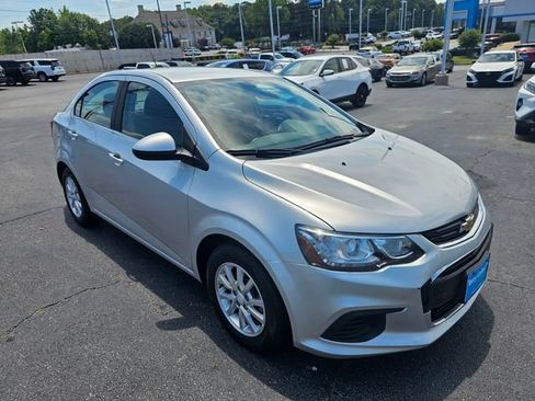 Used 2020 Chevrolet Sonic LT FWD image 1