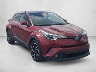 Used 2019 Toyota C-HR Limited video 3