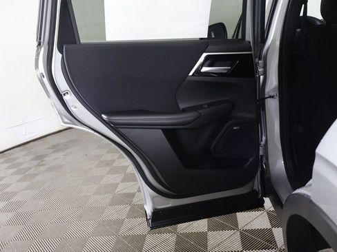 New 2026 Mitsubishi Outlander ES AWD/4WD image 23
