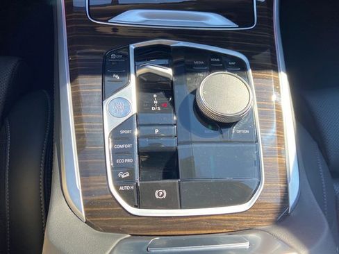 Certified 2024 BMW X5 xDrive40i w/ M Sport Package image 18