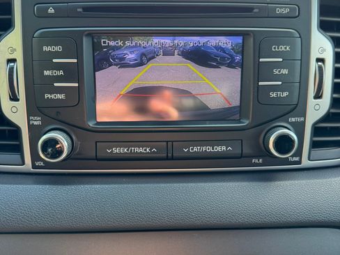 Used 2018 Kia Sportage LX AWD/4WD image 21
