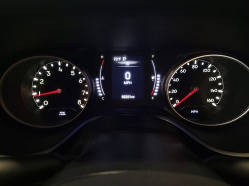 Used 2021 Jeep Compass Latitude w/ Sun and Sound Group FWD image 23