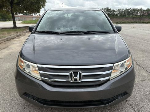 Used 2011 Honda Odyssey LX image 7
