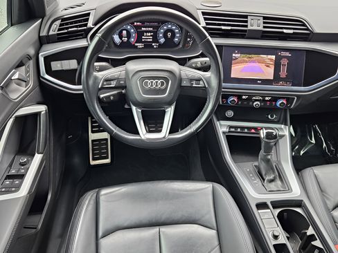 Used 2020 Audi Q3 2.0T Premium w/ Convenience Package image 14