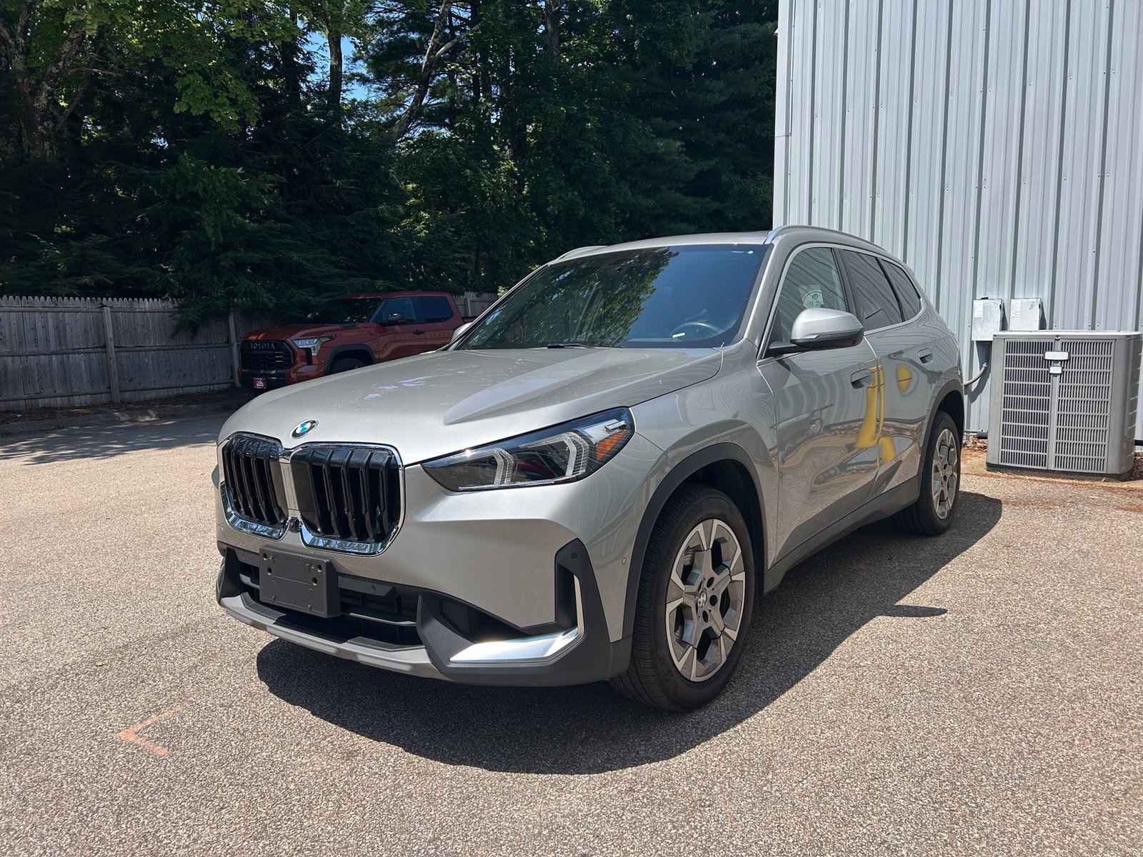 Used 2023 BMW X1 xDrive28i w/ Premium Package AWD/4WD image 10