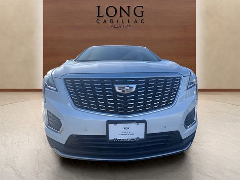 Certified 2023 Cadillac XT5 Premium Luxury image 8