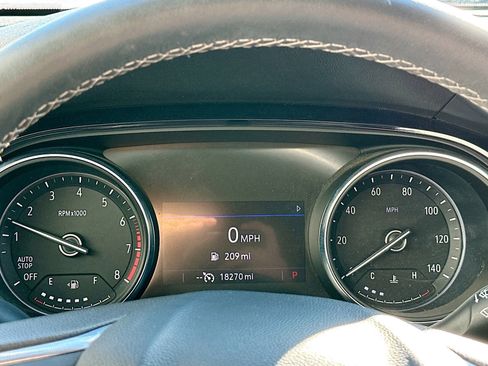 Used 2023 Buick Encore GX Preferred image 18