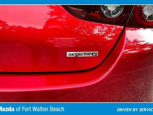 Used 2024 MAZDA MAZDA3 s FWD image 21