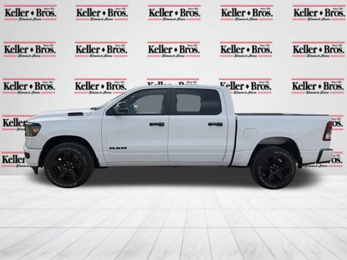Used 2023 RAM 1500 Big Horn AWD/4WD image 4