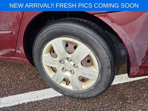 Used 2010 Hyundai Sonata GLS FWD image 6