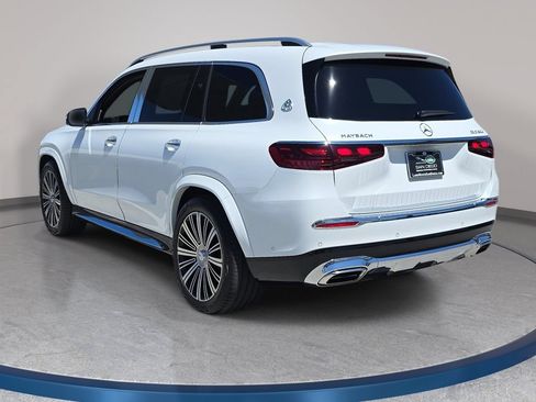 Used 2026 Mercedes-Benz Maybach GLS 600 4MATIC image 8