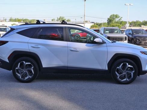 Used 2022 Hyundai Tucson SEL w/ Convenience + Premium Package AWD/4WD image 8