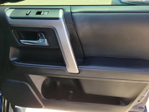 Used 2024 Toyota 4Runner SR5 Premium w/ Moonroof Package RWD image 11