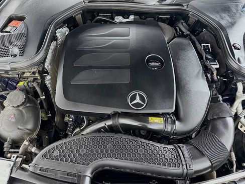 Used 2020 Mercedes-Benz E 350 Sedan image 31