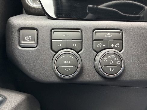 New 2026 Chevrolet Silverado 1500 RST w/ RST Select Package AWD/4WD image 20