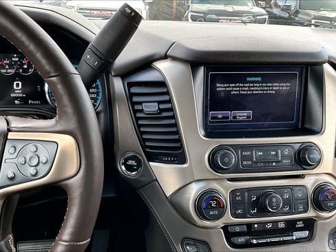 Used 2017 GMC Yukon Denali w/ Open Road Package image 7