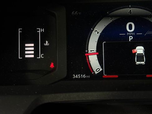 Used 2024 Toyota Tacoma SR image 14