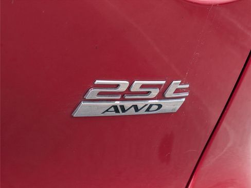 Used 2019 Jaguar F-PACE Prestige image 10