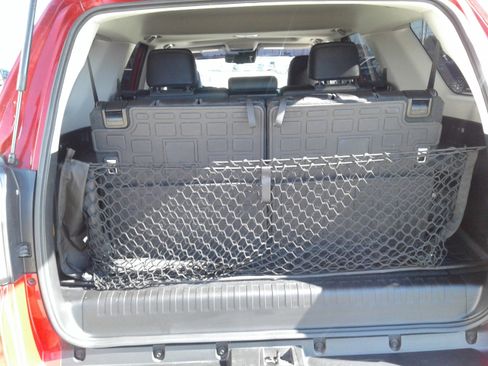 Used 2021 Toyota 4Runner SR5 Premium image 13