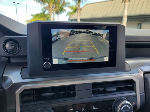 Used 2024 Toyota Tacoma SR5 AWD/4WD image 23