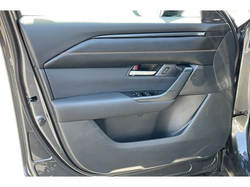 Used 2025 MAZDA CX-50 AWD 2.5 Hybrid w/ Cargo Package image 9