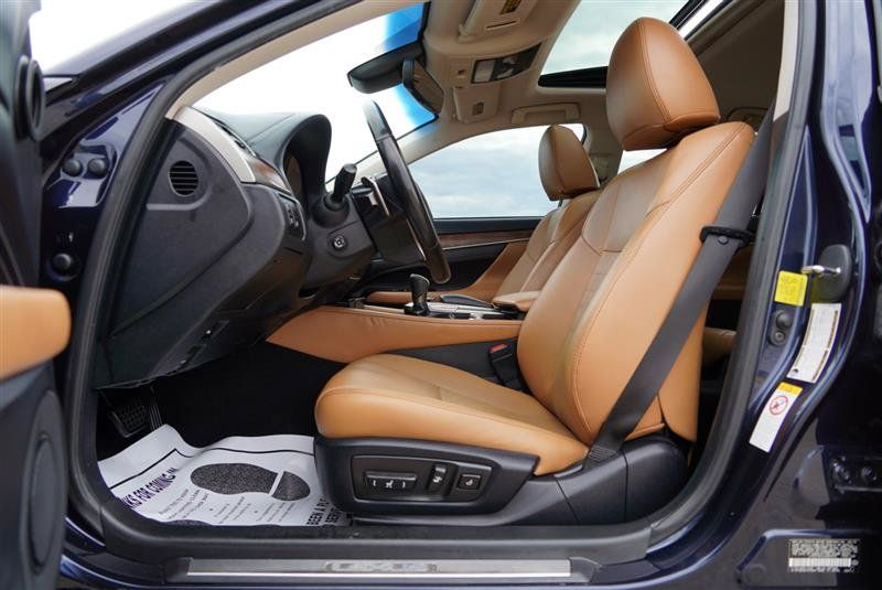 Used 2018 Lexus GS 350 AWD w/ Premium Package image 39
