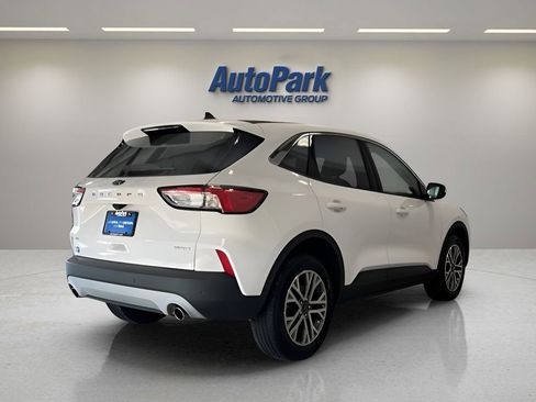 Used 2022 Ford Escape SEL image 7