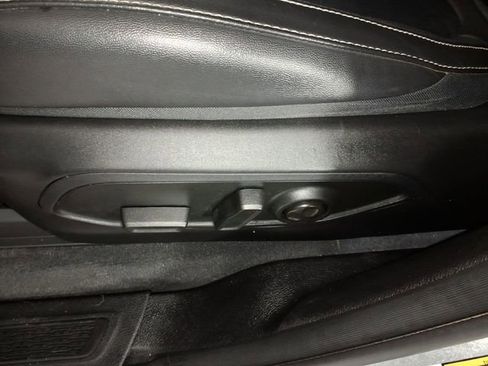 Used 2023 Jeep Grand Cherokee L Limited image 15