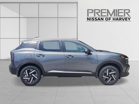 New 2026 Nissan Kicks SV w/ SV Premium Package image 7