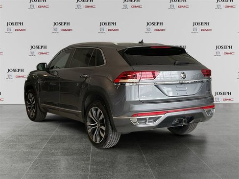 Used 2020 Volkswagen Atlas Cross Sport SEL R-Line image 5