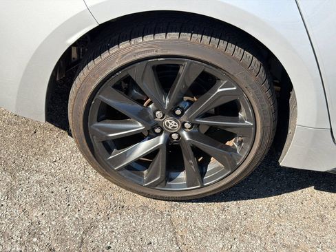 Used 2024 Toyota Corolla SE FWD image 23