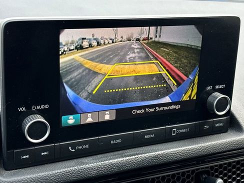 Used 2023 Honda Civic Sport image 19