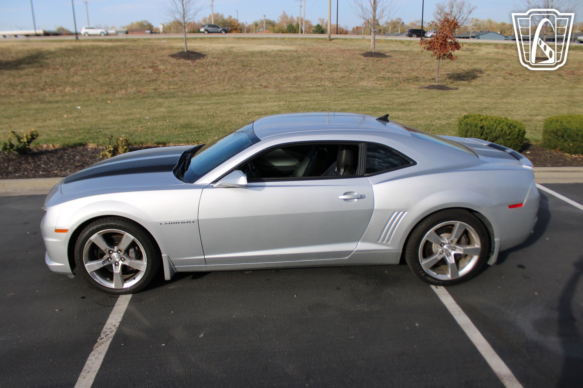 Used 2010 Chevrolet Camaro SS w/ RS Package RWD image 10