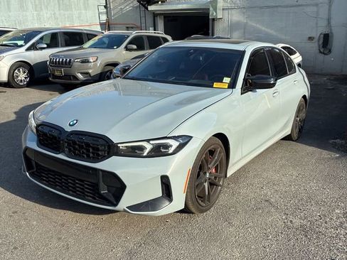 Used 2023 BMW M340i xDrive w/ Premium Package AWD/4WD image 3