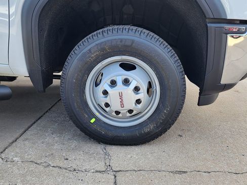 New 2026 GMC Sierra 3500 Pro w/ Convenience Package image 47