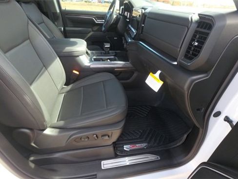 Used 2025 Chevrolet Silverado 1500 LTZ w/ LTZ Premium Texas Edition image 30