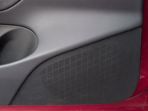 Used 2020 Tesla Model 3 Performance image 33