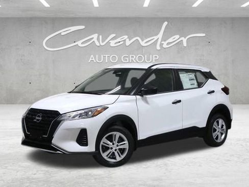 New 2025 Nissan Kicks Play S w/ Interior Electronics Package image 1