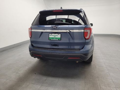 Used 2018 Ford Explorer FWD image 7