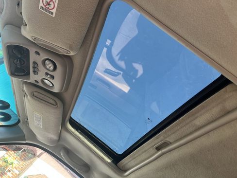 Used 2000 Chevrolet Tahoe LS w/ LS Preferred Equipment Group image 18