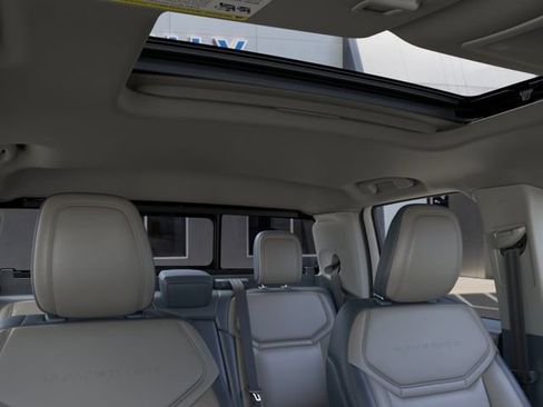 New 2026 Ford Maverick Lariat AWD/4WD image 12