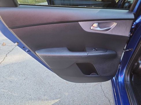 Used 2022 Kia Forte LXS image 23