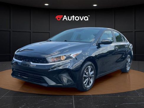 Used 2023 Kia Forte LXS FWD image 1