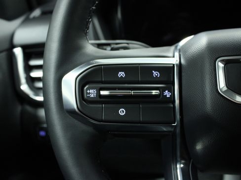 Used 2025 GMC Terrain Elevation image 20