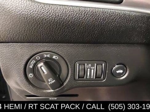 Used 2022 Dodge Challenger R/T Scat Pack RWD image 27