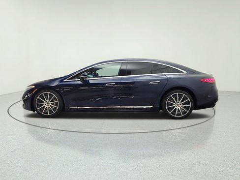 Certified 2022 Mercedes-Benz EQS 580 4MATIC Sedan image 8