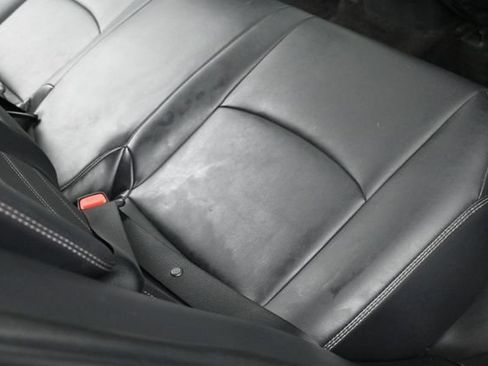 Used 2022 Toyota RAV4 XLE Premium AWD/4WD image 32